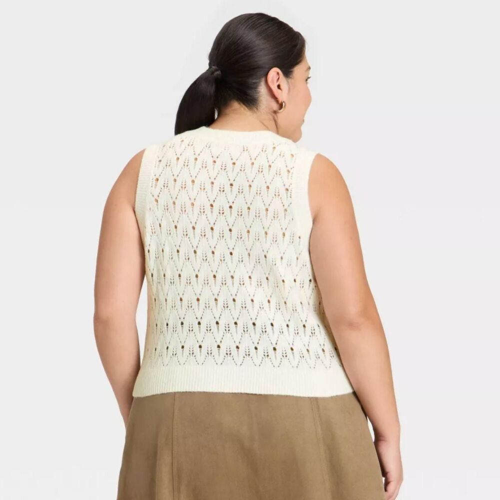 Universal Thread Oversized Cream Sweater Vest - Size XS - Picture 2 of 6